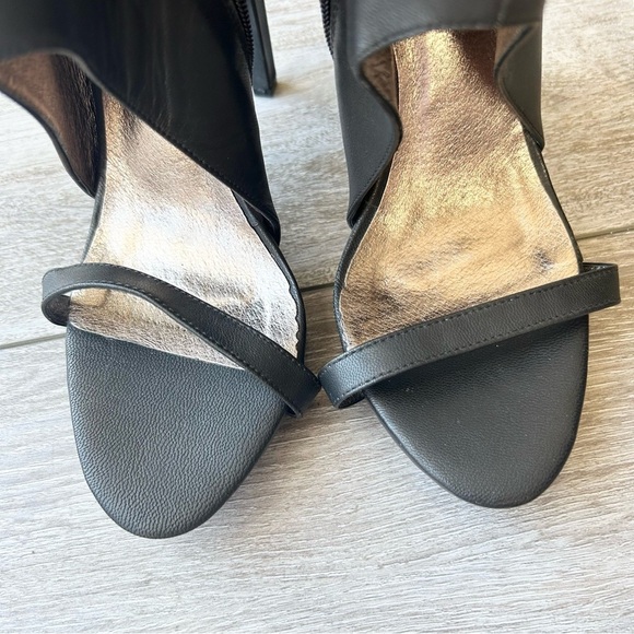 Jeffrey Campbell Sine Leather Bootie - Picture 4 of 13